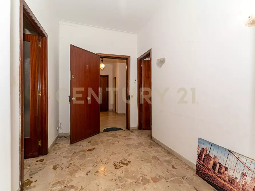 Immagine 51 di Pentalocale in vendita  in Viale Andrea Doria 13 a Catania