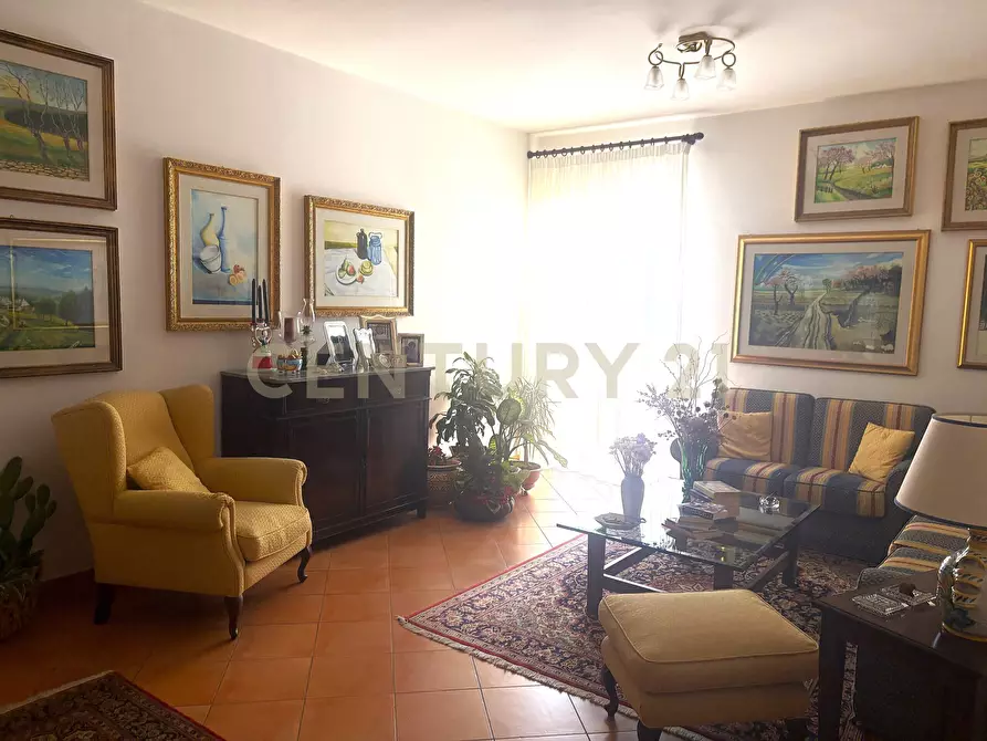 Immagine 2 di Pentalocale in vendita  in Via Acquedotto Greco 181 a Catania