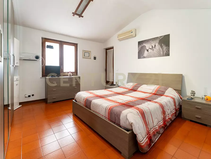 Immagine 29 di Attico in vendita  in Via Maugeri 76 a Valverde