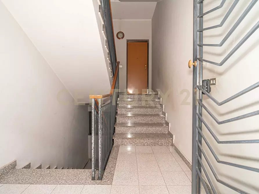 Immagine 3 di Quadrilocale in vendita  in Via Salvo D'Acquisto 42 a Aci Catena