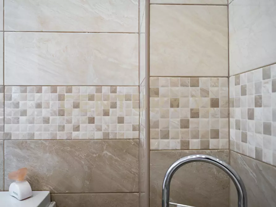 Immagine 35 di Trilocale in vendita  in Via Riccardo Wagner 50 a Acireale