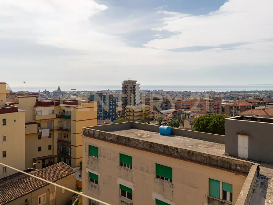 Immagine 52 di Attico in vendita  in Viale Mario Rapisardi 353 a Catania