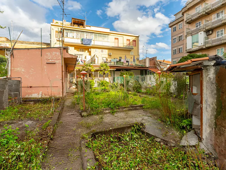 Immagine 51 di Appartamento in vendita  in Via Antonio Zacco 7 a Catania
