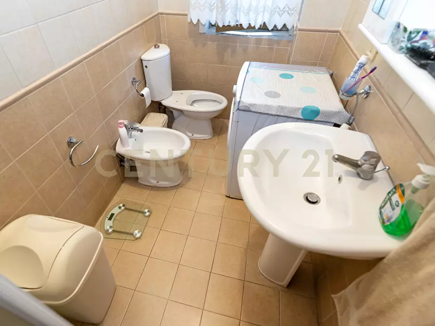 Immagine 11 di Trilocale in vendita  in Via Aquila 22 a Catania