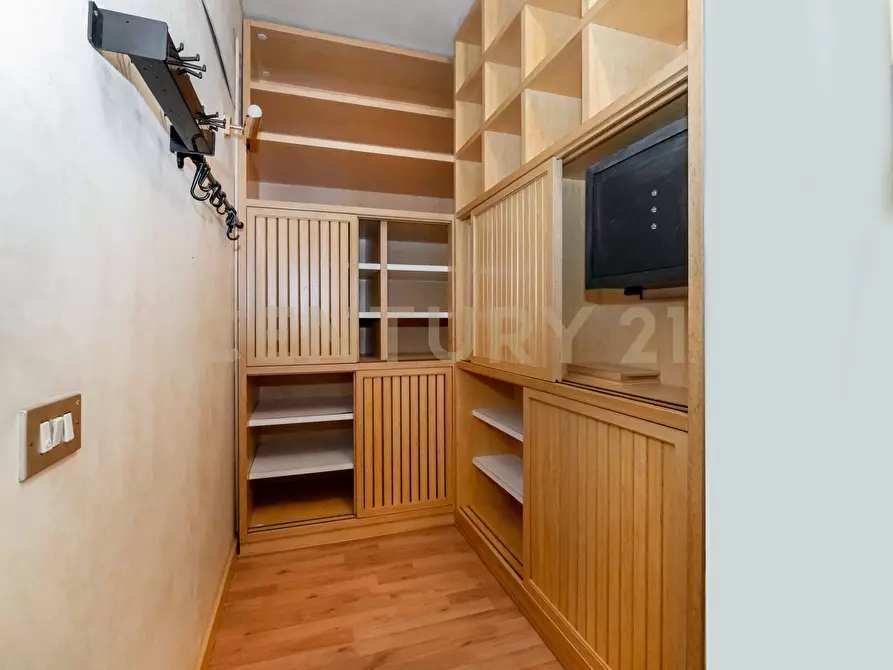 Immagine 67 di Villa in vendita  in Via dei Maceratoi 4 a Acireale