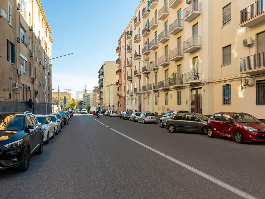 Immagine 3 di Quadrilocale in vendita  in Via Ammiraglio Toscano 5 a Catania
