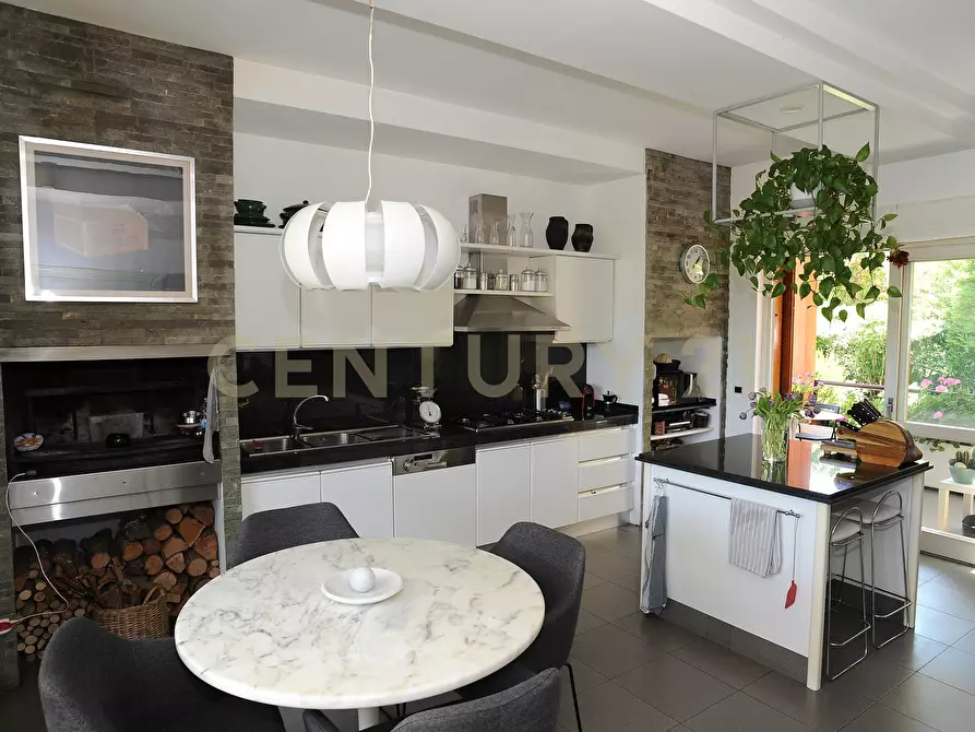 Immagine 39 di Villetta a schiera in vendita  in Via Cassia 1530 a Roma