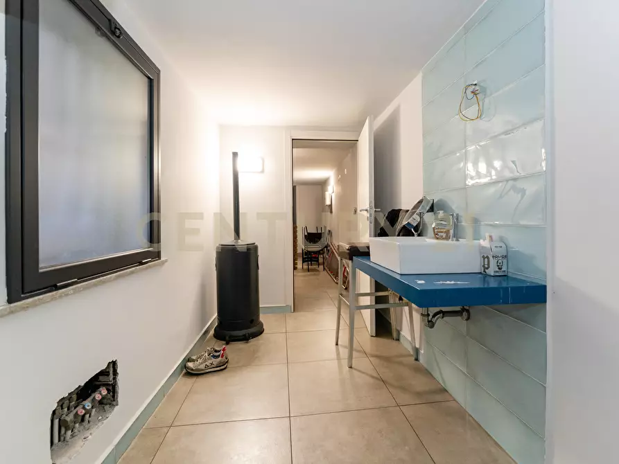 Immagine 66 di Bar / Ristorante in vendita  in Via Gemmellaro 47/A a Catania