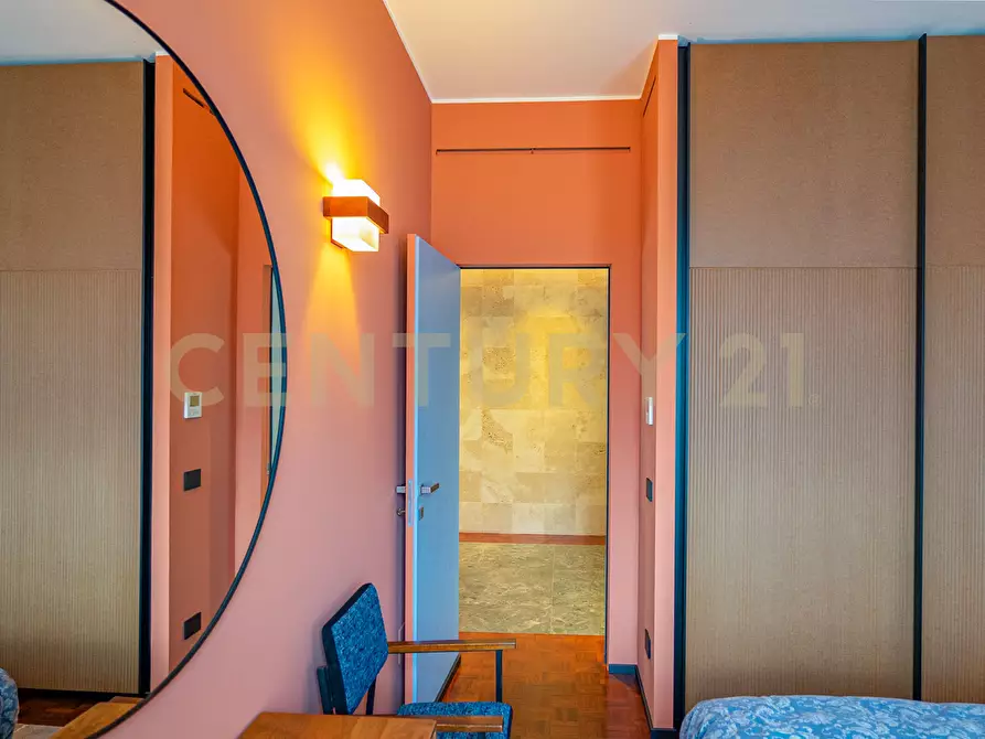 Immagine 17 di Trilocale in vendita  in Via dell'Olmata 30 a Roma