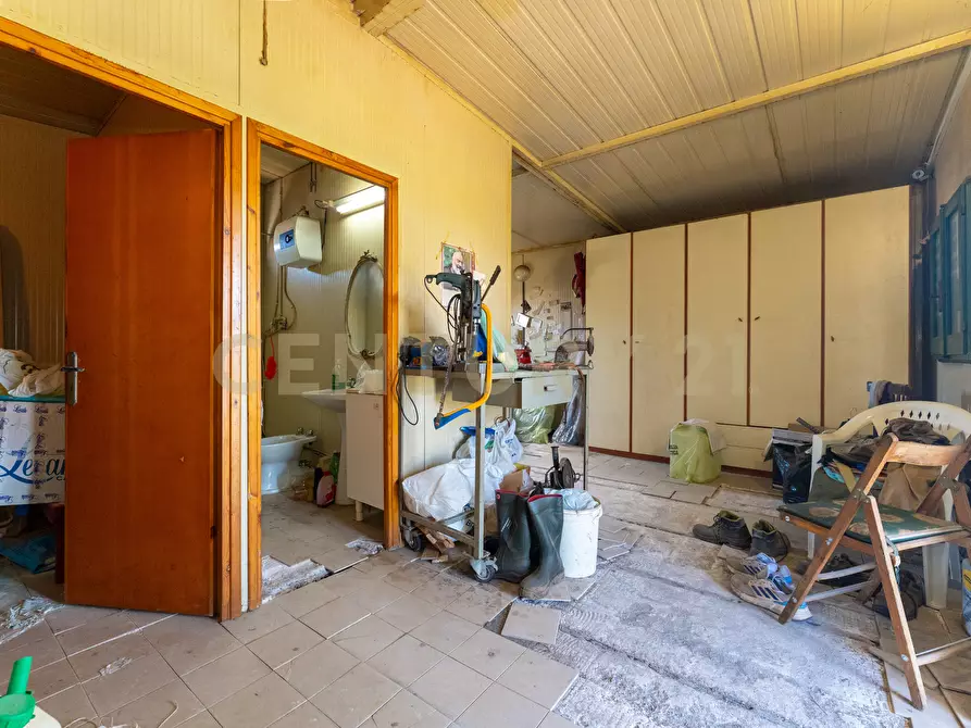 Immagine 42 di Villa in vendita  in Via Ramondetta 47 a Aci Sant'antonio