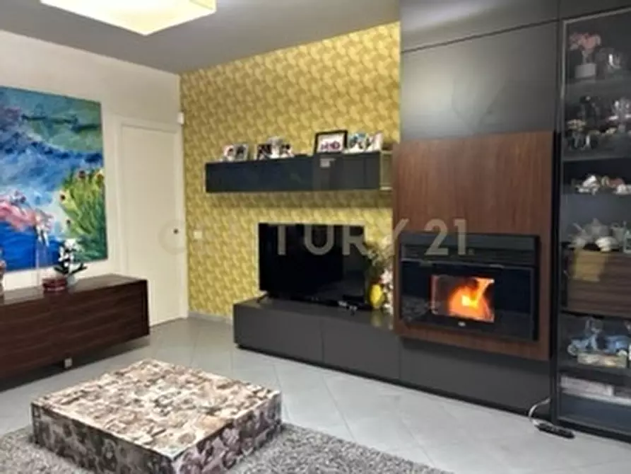 Immagine 2 di Porzione di casa in vendita  in Viale Europa 122 a San Gregorio Di Catania