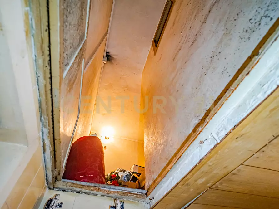 Immagine 15 di Pentalocale in vendita  in Via Francesco Riso 34 a Catania