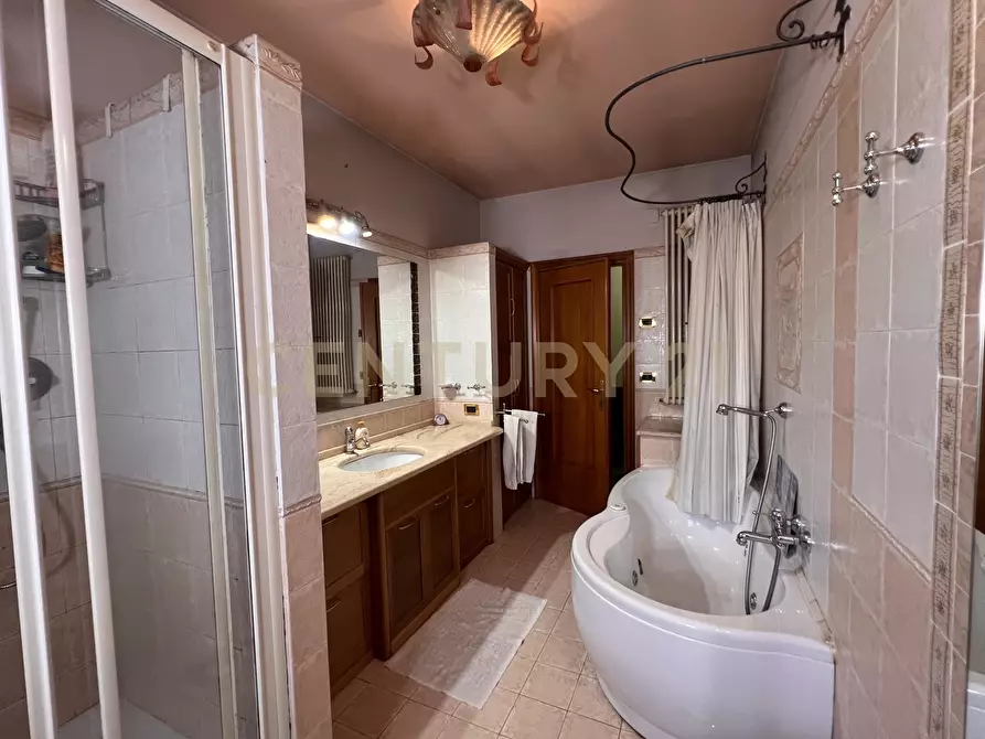 Immagine 36 di Villa in vendita  in Contrada Villa Cassetti a Montorio Al Vomano