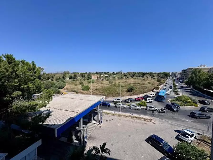 Immagine 14 di Appartamento in vendita  in Corso Gelone a Siracusa