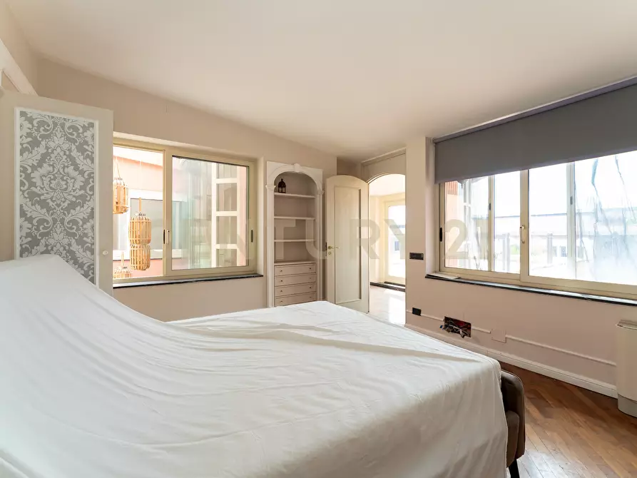 Immagine 91 di Villa in vendita  in Via Ingegnere 130 a Catania