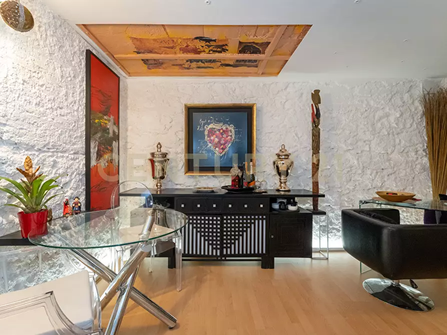 Immagine 11 di Bilocale in vendita  in Via Vittorio Emanuele Orlando 125 a Catania