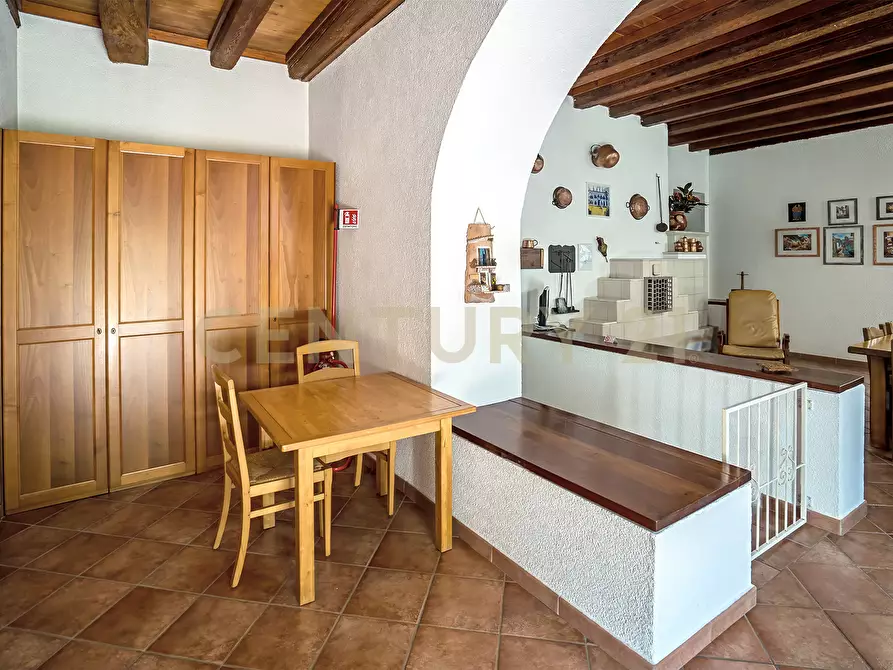 Immagine 32 di Villa in vendita  in Via Adige 25 a Brentino Belluno