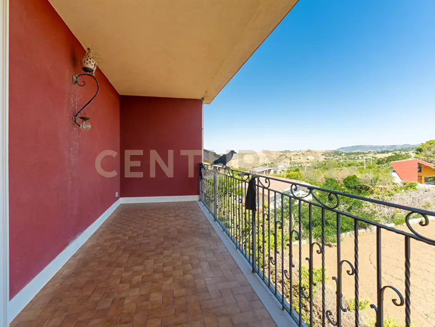 Immagine 121 di Villa in vendita  in Via Ottavia Penna 50 a Caltagirone