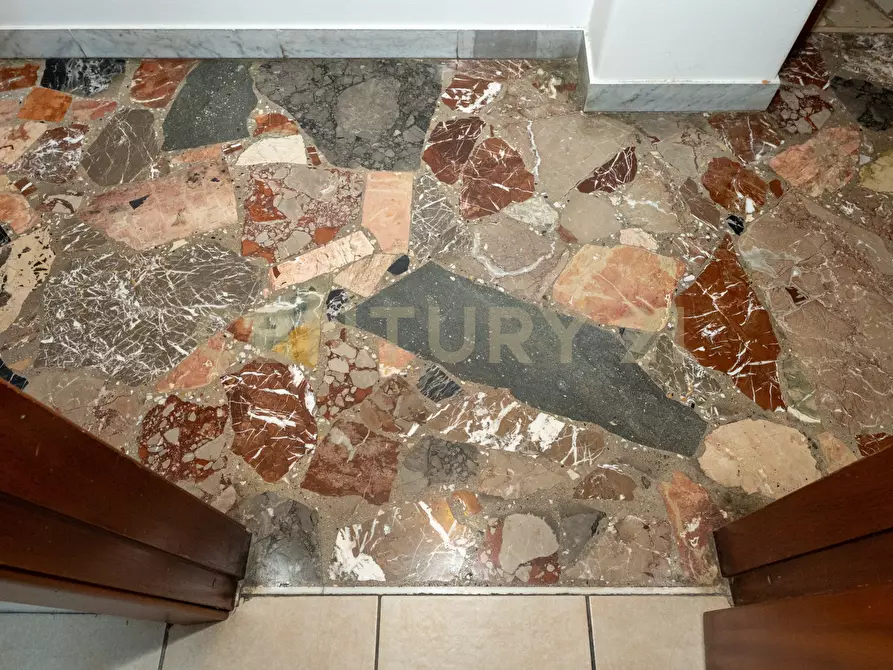 Immagine 30 di Quadrilocale in vendita  in Via Rosina Anselmi 7 a Catania