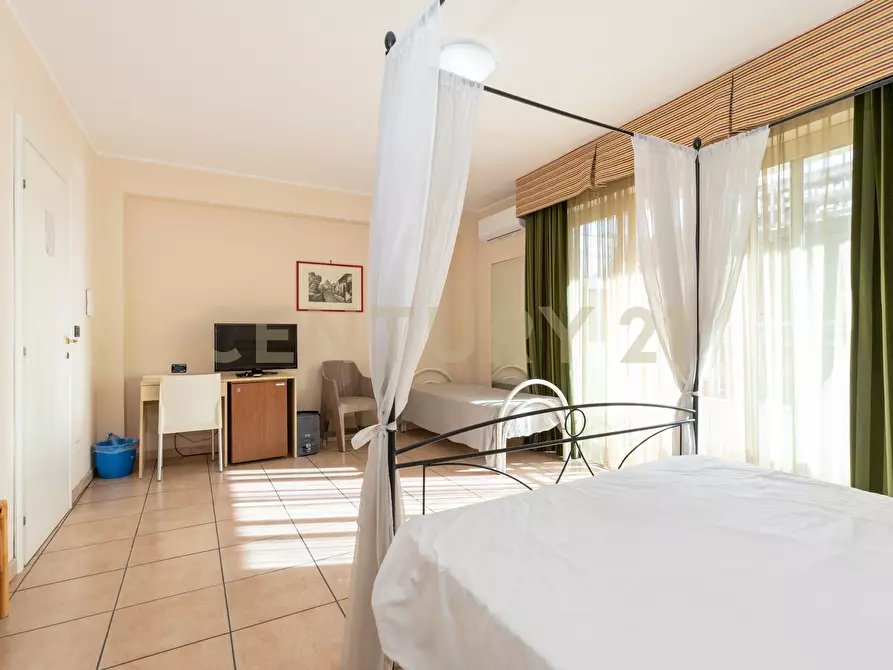 Immagine 61 di Casa indipendente in vendita  in Via Consolare Valeria 220 a Sant'alessio Siculo