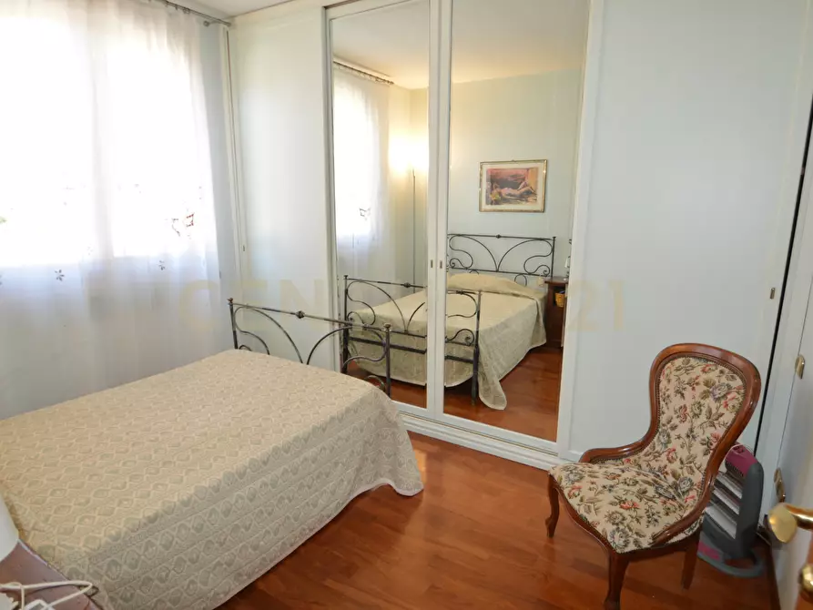 Immagine 23 di Villa in vendita  a Grosseto