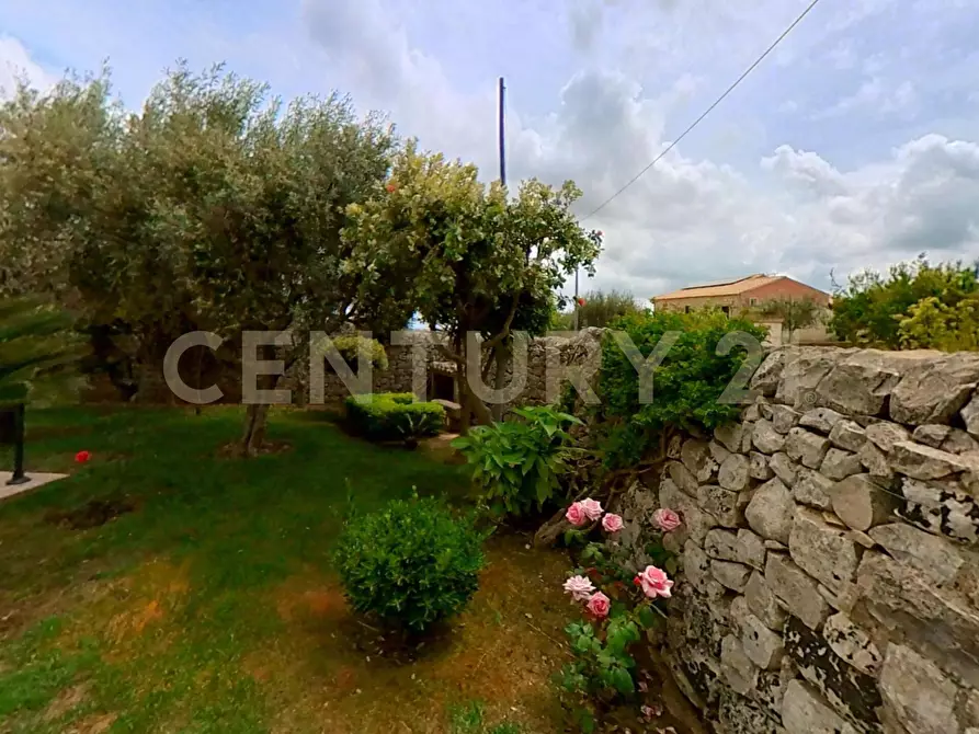 Immagine 94 di Villa in vendita  in Via Passo Parrino 19 a Modica