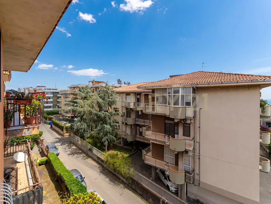 Immagine 26 di Appartamento in vendita  in Via Carmelo Salanitro 1 a Catania