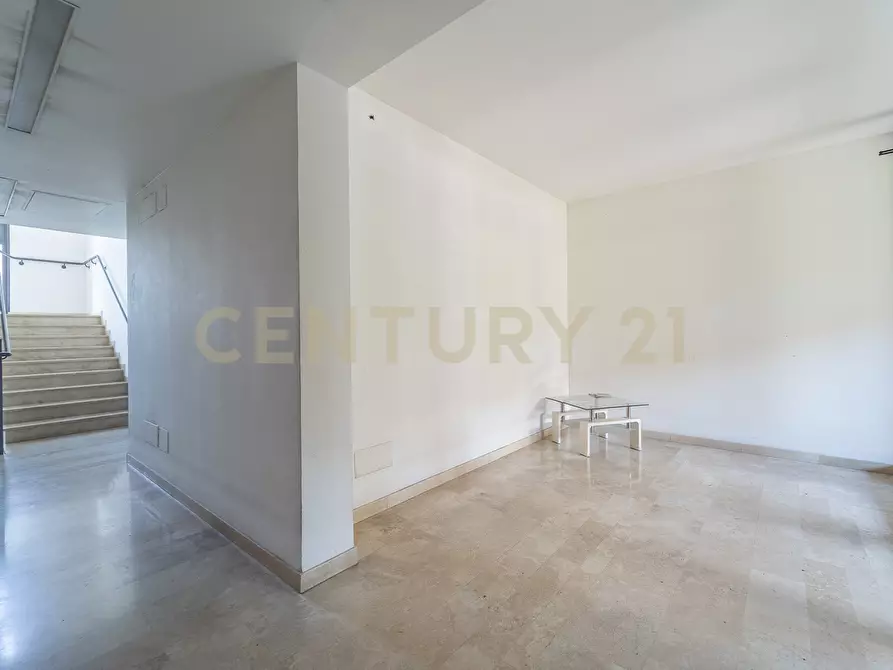 Immagine 24 di Monolocale in vendita  in Via Stefano Madia 84 a Roma