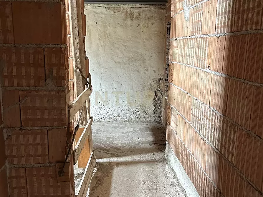 Immagine 34 di Villa in vendita  in Via Belvedere snc a Verona