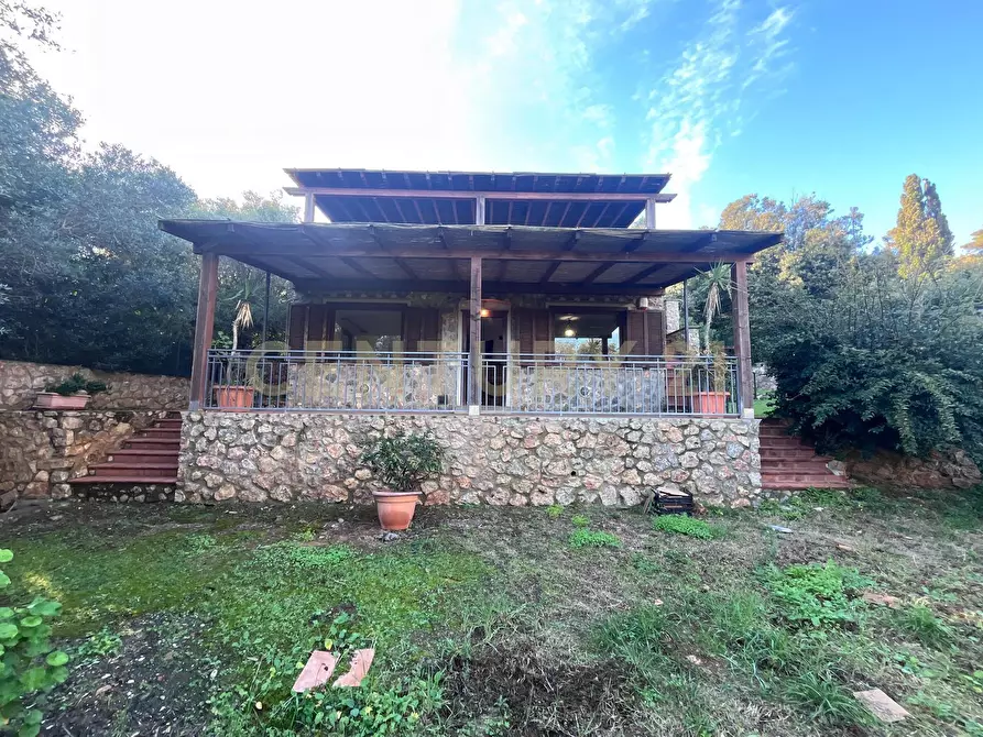 Immagine 11 di Villa in vendita  in Via delle Ginestre 80 a Orbetello