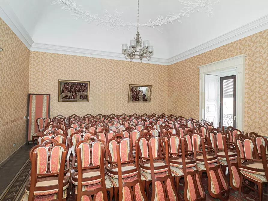 Immagine 13 di Palazzo in vendita  in Via Orologio 3-6 a Palazzolo Acreide