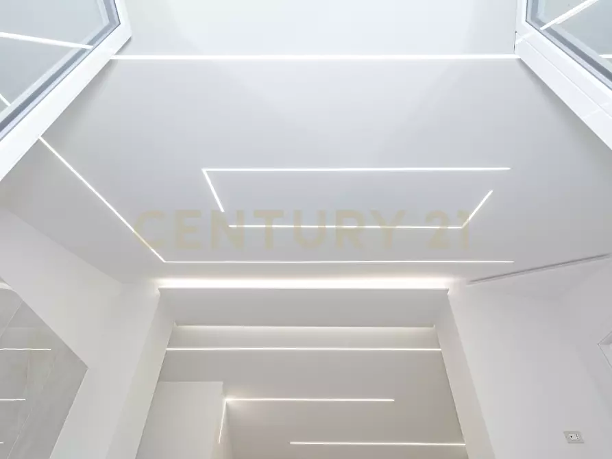 Immagine 8 di Quadrilocale in vendita  in Via delle Rose 17 a Valverde