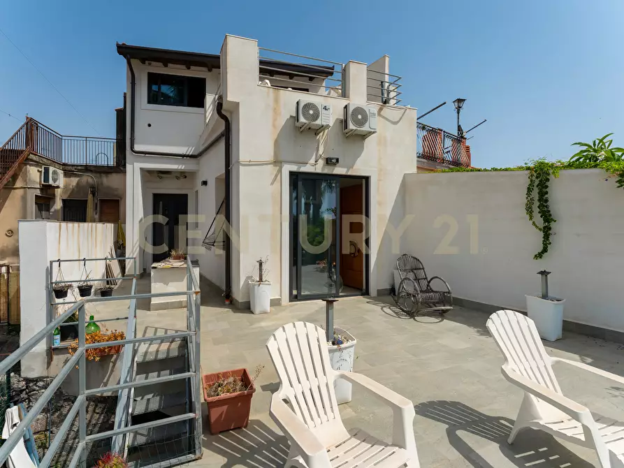 Immagine 23 di Porzione di casa in vendita  in Via Ariazzi 13 a Acireale