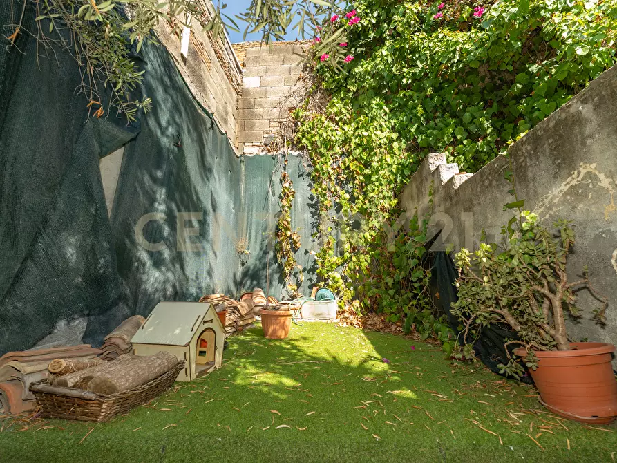 Immagine 38 di Casa indipendente in vendita  in Via Anastasio 32 a Catania