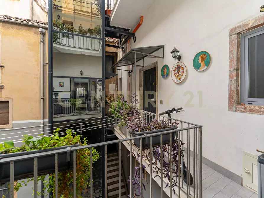 Immagine 28 di Appartamento in vendita  in Via Transito 14 a Catania