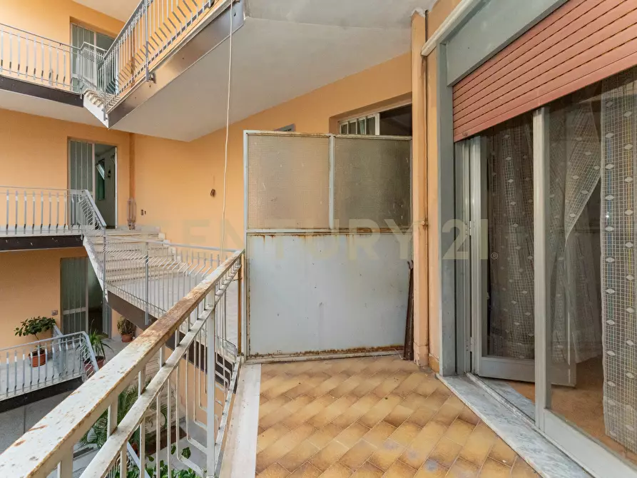 Immagine 19 di Bilocale in vendita  in via regina del cielo 125/b a Fiumefreddo Di Sicilia