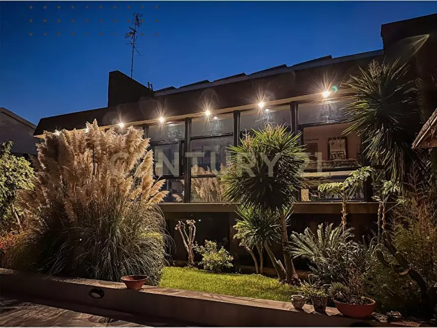 Immagine 58 di Villa in vendita  in Via Garitta 62 a Acireale