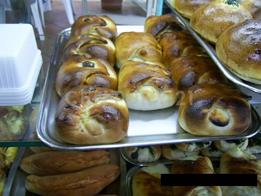 Immagine 5 di Pizzeria / Pub in vendita  in Via della Regione 1 a San Giovanni La Punta