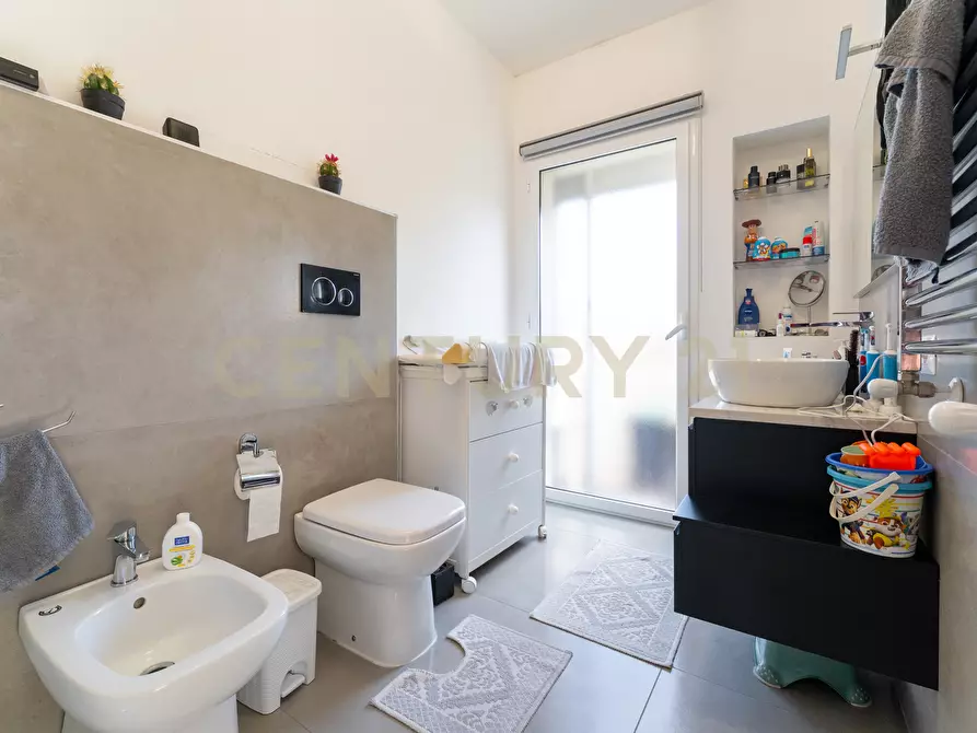 Immagine 36 di Quadrilocale in vendita  in Vicolo  Aurora 8 a Tremestieri Etneo