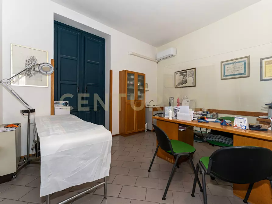 Immagine 33 di Ufficio in vendita  in Stradale Cravone 3 a Catania