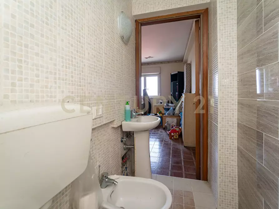 Immagine 49 di Loft/Open space in vendita  in Via Madonna delle Lacrime 64 a San Giovanni La Punta