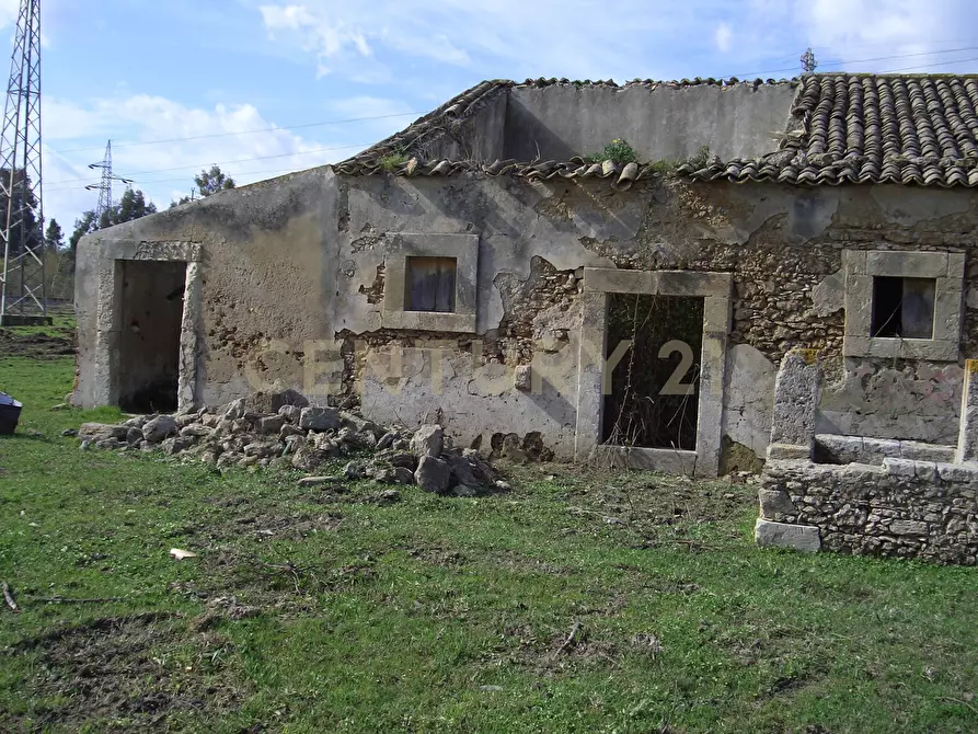 Immagine 12 di Terreno industriale in vendita  in Viale Pantanelli a Siracusa