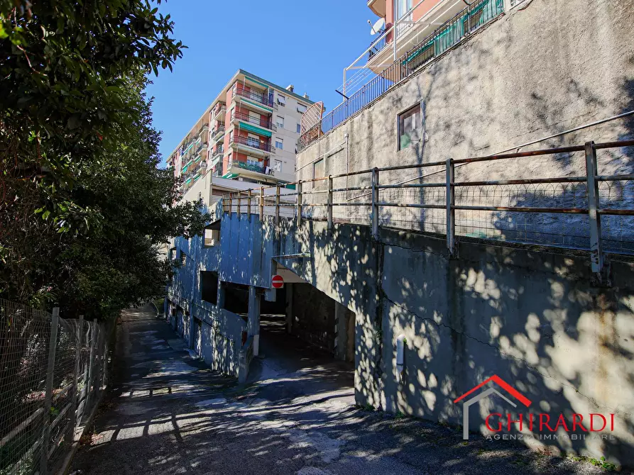 Immagine 46 di Bilocale in vendita  in VIA MURTOLA 62 a Genova