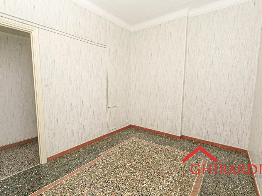 Immagine 16 di Bilocale in vendita  in VIA ANDREA DEL SARTO 15 a Genova