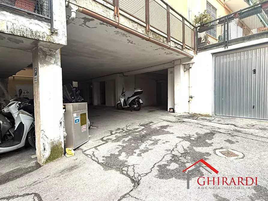 Immagine 6 di Garage in affitto  in VIA S. ALBERTO 17B a Genova
