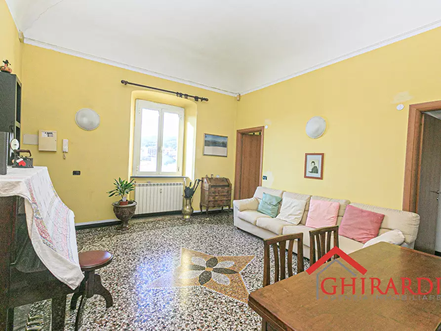 Immagine 4 di Trilocale in vendita  in VIA CHIARAVAGNA 7 a Genova