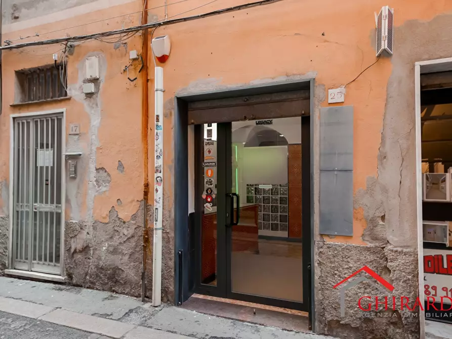 Immagine 2 di Locale commerciale in affitto  in VIA R. A. VIGNA 25R a Genova