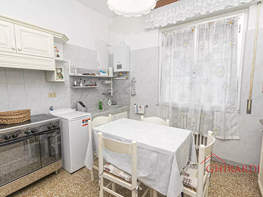 Immagine 10 di Quadrilocale in affitto  in VIA BORZOLI 6A a Genova