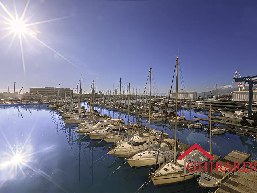 Immagine 36 di Trilocale in vendita  in VIA CIBRARIO SC B 33 a Genova