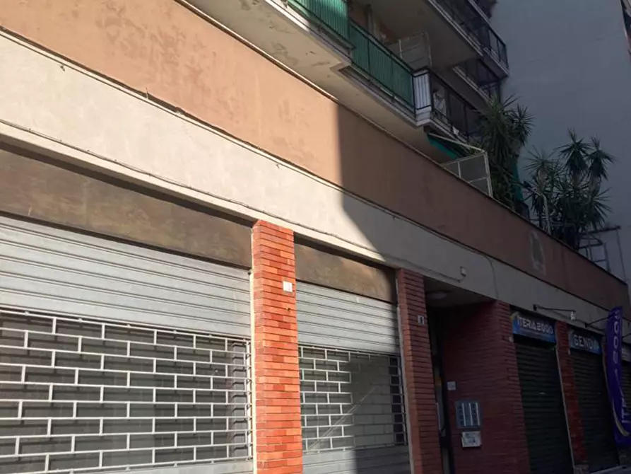 Immagine 27 di Trilocale in affitto  in VIA GIACOMO SOLIMAN 8 a Genova